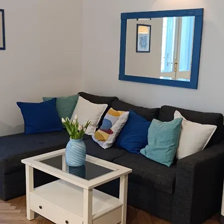 Big Blue S Privatnim Parkingom Apartament Opatija