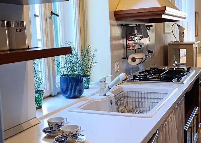 Big Blue S Privatnim Parkingom * Opatija